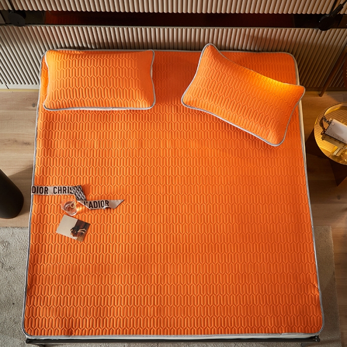 91家纺网 家纺一手货源 找家纺 科普达床垫 2021新款纯色乳胶凉席哈伦系列  爱玛橙