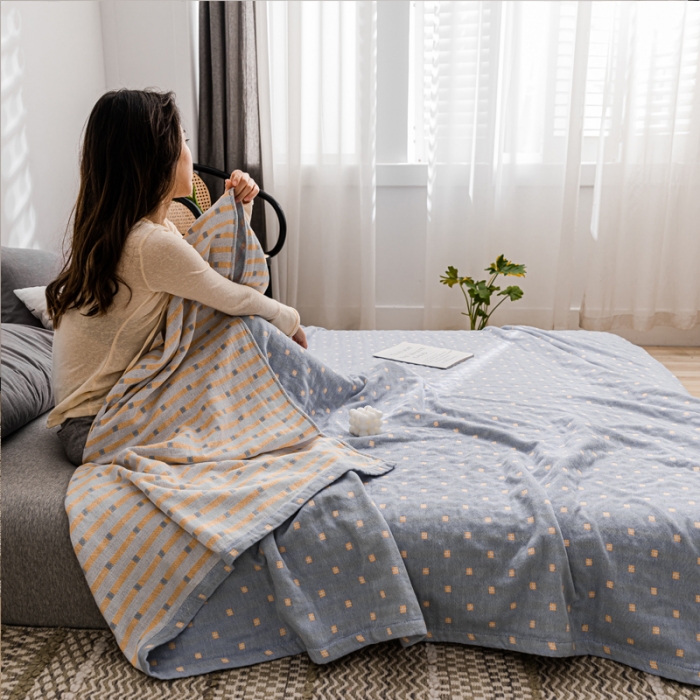 91家纺网 家纺一手货源 找家纺 朴尔 2021新款主推三层水洗棉纱布毛巾被冬空-冰蓝