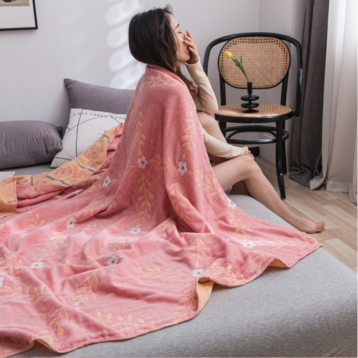 91家纺网 家纺一手货源 找家纺 朴尔 2021新款主推三层水洗棉纱布毛巾被花之恋-粉黄