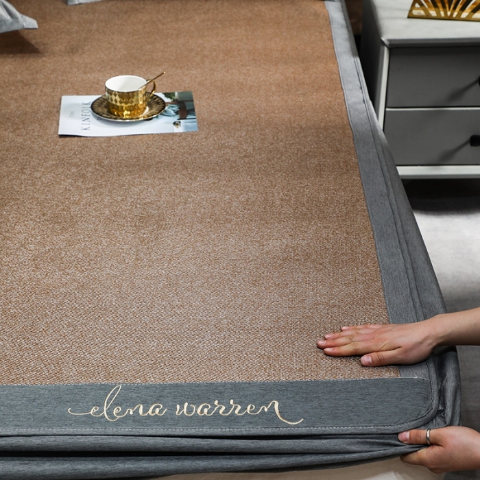 91家纺网 家纺一手货源 找家纺 绒艺席业 2021新款加密冰藤英文绣花床单床笠款 咖色