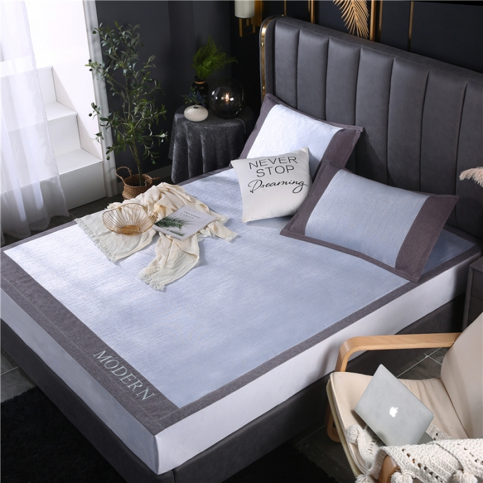 91家纺网 家纺一手货源 找家纺 青竹苑 2021新款600D三明治素色冰丝凉席 蓝色