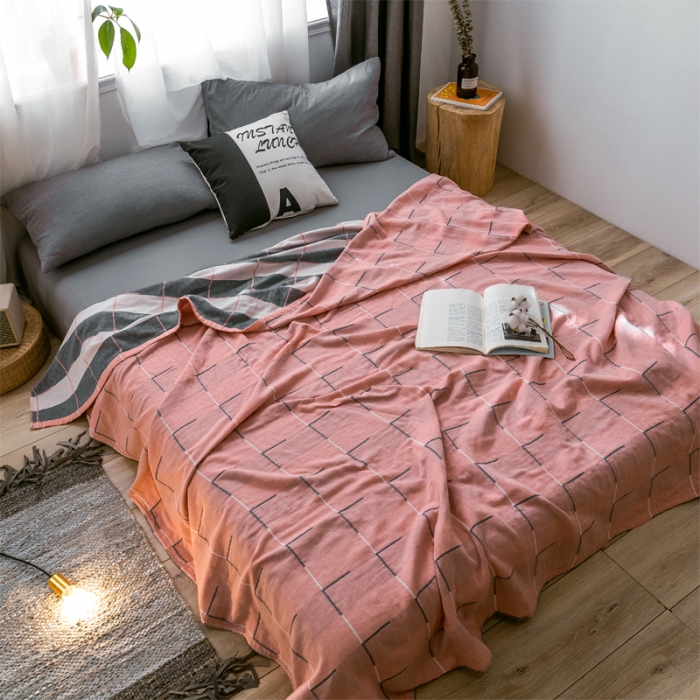 91家纺网 家纺一手货源 找家纺 朴尔 2021爆款三层水洗棉全棉纱布毛巾被 简约线条-粉