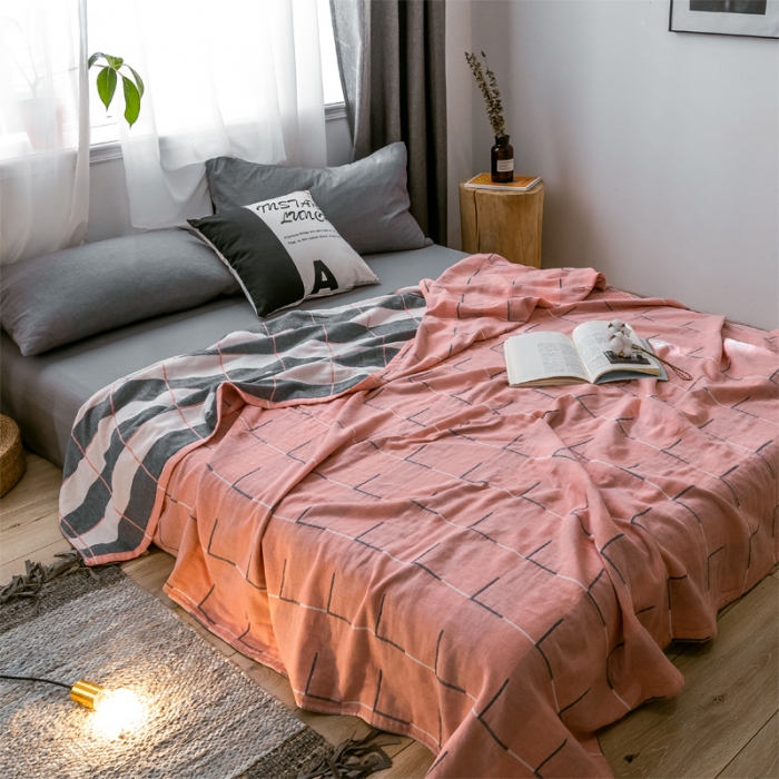 91家纺网 家纺一手货源 找家纺 朴尔 2021爆款三层水洗棉全棉纱布毛巾被 简约线条-粉