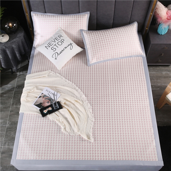 91家纺网 家纺一手货源 找家纺 青竹苑 2021新款600D三明治千鸟格冰丝凉席 千鸟格-粉