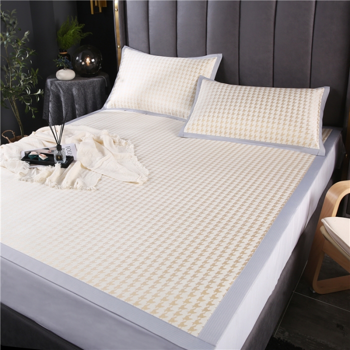 91家纺网 家纺一手货源 找家纺 青竹苑 2021新款600D三明治千鸟格冰丝凉席 千鸟格-黄