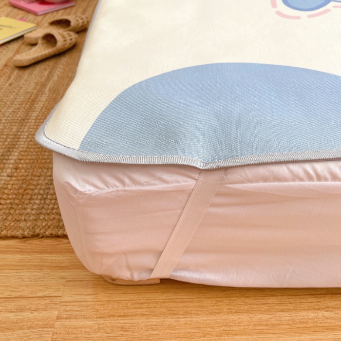 91家纺网 家纺一手货源 找家纺 川悦生活 直播供货2021新款小清新大版冰丝席卡通凉席三件套快乐鲸鱼