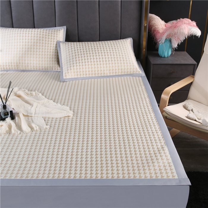 91家纺网 家纺一手货源 找家纺 青竹苑 2021新款600D三明治千鸟格冰丝凉席 千鸟格-黄