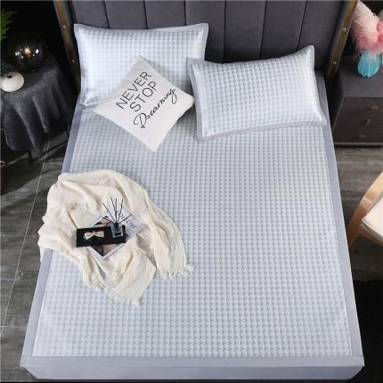 91家纺网 家纺一手货源 找家纺 青竹苑 2021新款600D三明治千鸟格冰丝凉席 千鸟格-蓝