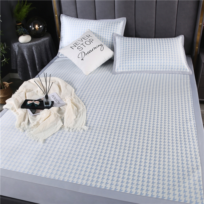 91家纺网 家纺一手货源 找家纺 青竹苑 2021新款600D三明治千鸟格冰丝凉席 千鸟格-蓝