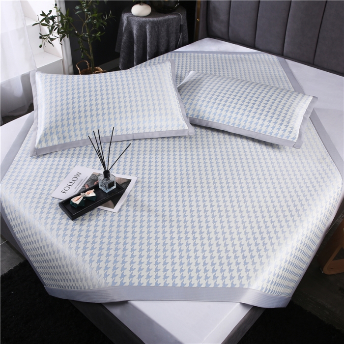 91家纺网 家纺一手货源 找家纺 青竹苑 2021新款600D三明治千鸟格冰丝凉席 千鸟格-蓝