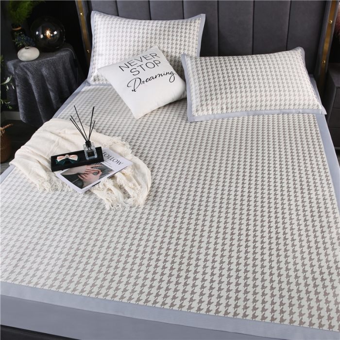 91家纺网 家纺一手货源 找家纺 青竹苑 2021新款600D三明治千鸟格冰丝凉席 千鸟格-棕