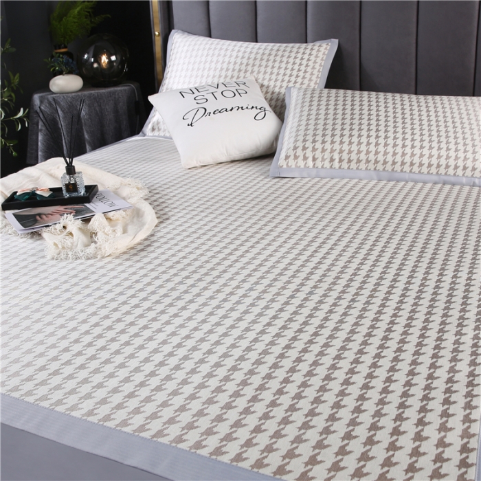 91家纺网 家纺一手货源 找家纺 青竹苑 2021新款600D三明治千鸟格冰丝凉席 千鸟格-棕