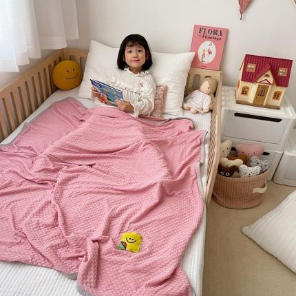 星期八 2021新款华夫格笑脸毯儿童毯空调毯粉