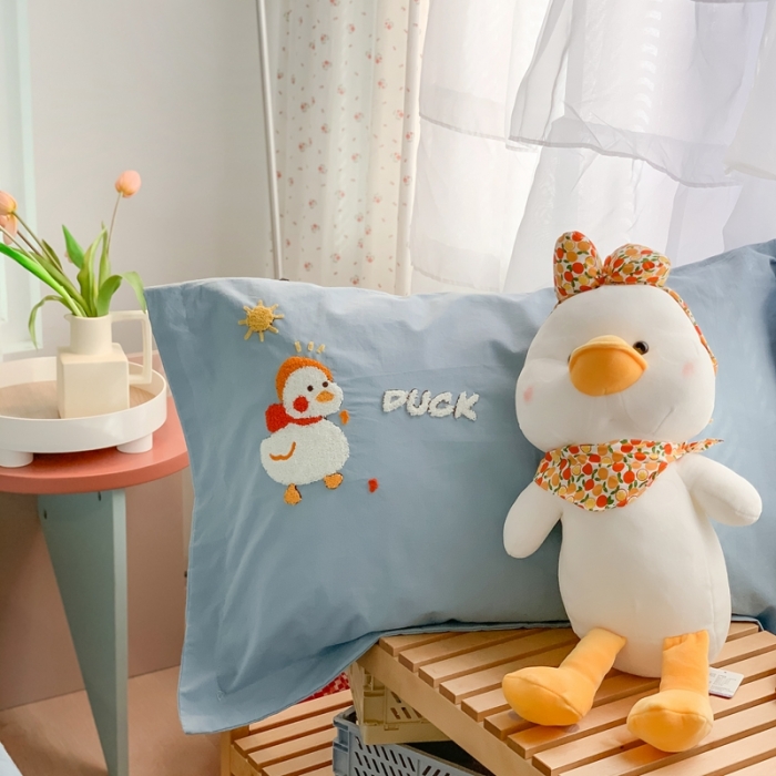 91家纺网 家纺一手货源 找家纺 蜜柚2021全棉水洗棉卡通毛巾绣小清新床单四件套 可爱鸭蓝