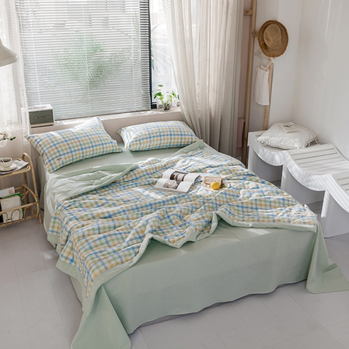 91家纺网 家纺一手货源 找家纺 久典 新款全棉色织水洗棉大豆被夏被四件套 彩虹格-绿