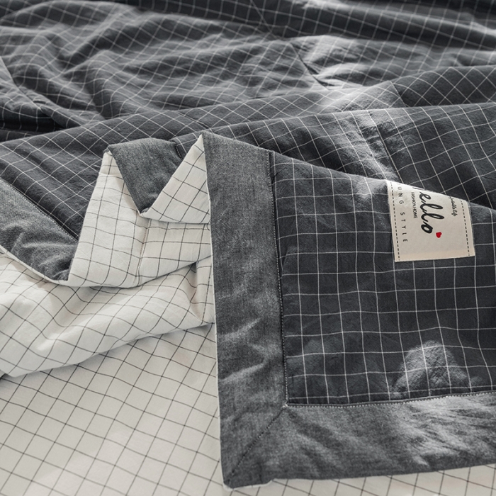 91家纺网 家纺一手货源 找家纺 久典 新款全棉色织水洗棉大豆被夏被四件套 灰白小格双拼