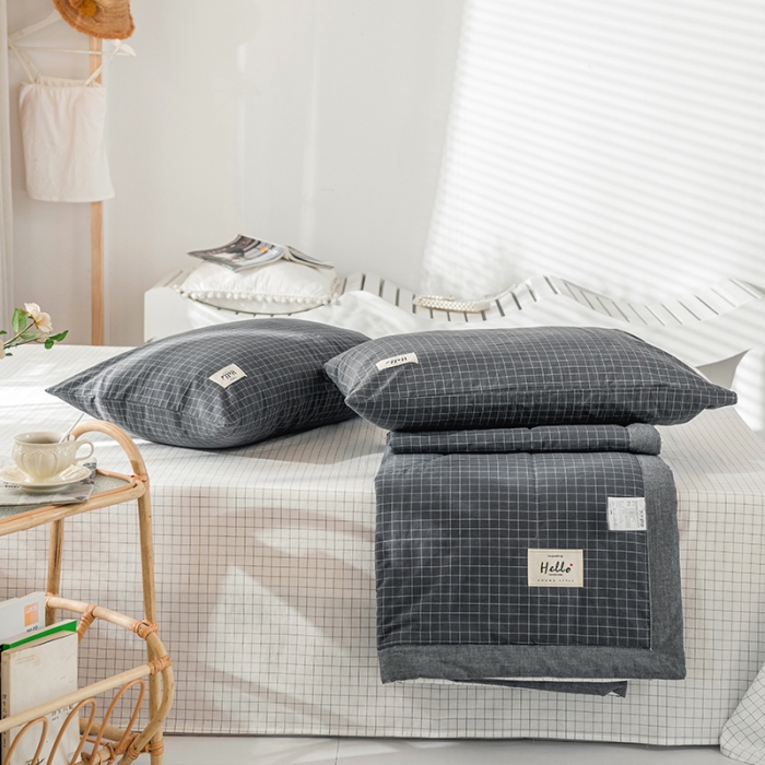 91家纺网 家纺一手货源 找家纺 久典 新款全棉色织水洗棉大豆被夏被四件套 灰白小格双拼