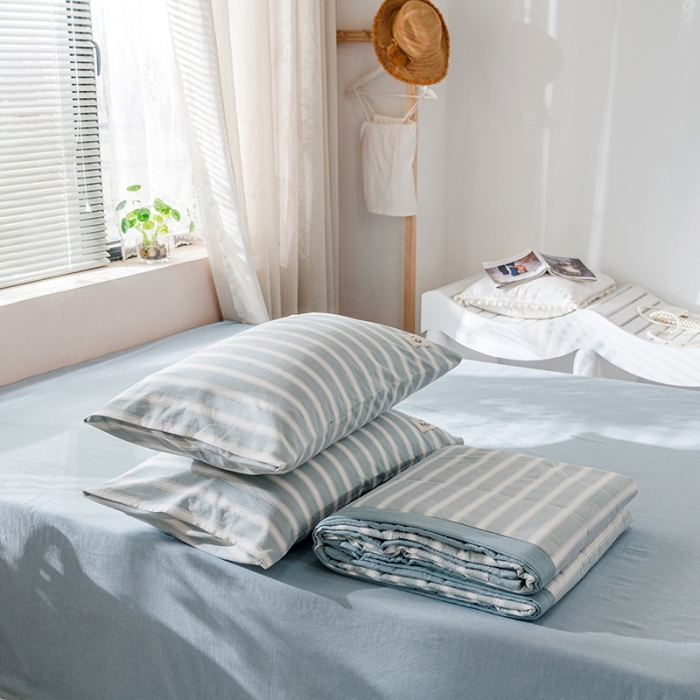 91家纺网 家纺一手货源 找家纺 久典 新款全棉色织水洗棉大豆被夏被四件套 蓝粗条