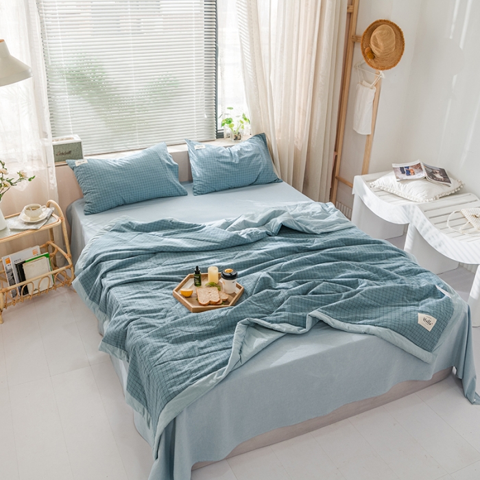 91家纺网 家纺一手货源 找家纺 久典 新款全棉色织水洗棉大豆被夏被四件套 雾蓝格