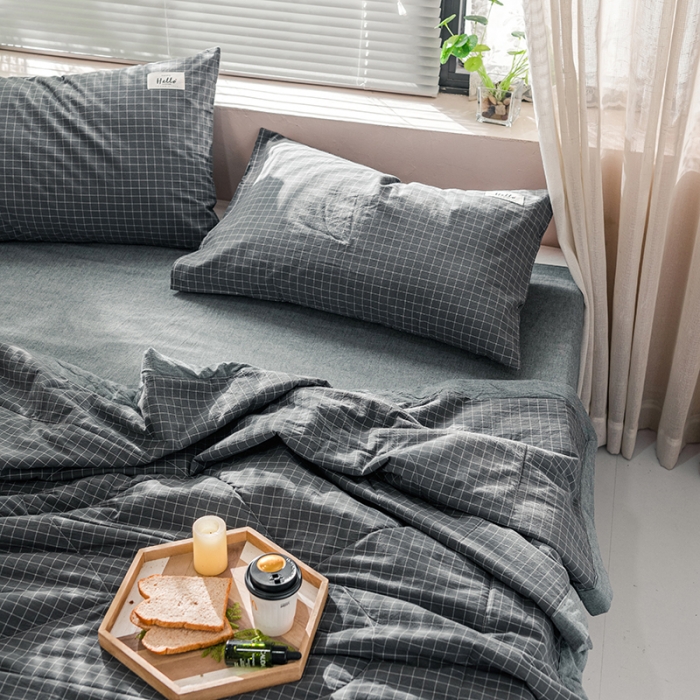 91家纺网 家纺一手货源 找家纺 久典 新款全棉色织水洗棉大豆被夏被四件套 小灰格