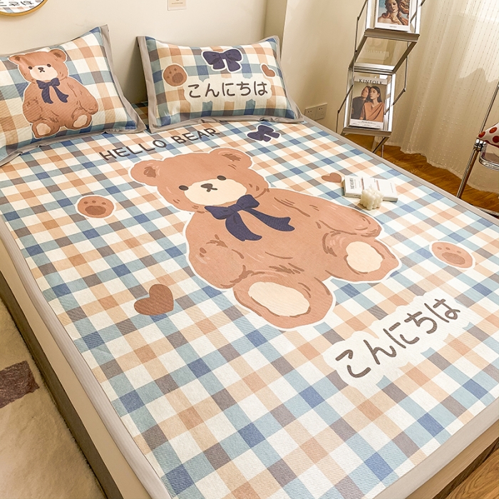 91家纺网 家纺一手货源 找家纺 慕尚家纺2022新款全面升级宽边大版数码冰丝席凉席 格子小熊