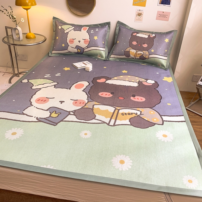 91家纺网 家纺一手货源 找家纺 慕尚家纺2022新款全面升级宽边大版数码冰丝席凉席 晚安熊兔