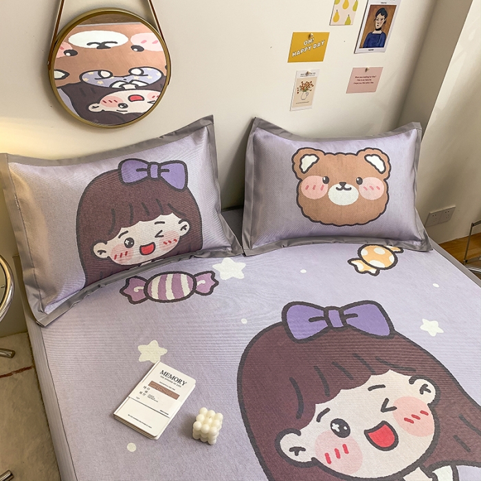 91家纺网 家纺一手货源 找家纺 慕尚家纺2022新款全面升级宽边大版数码冰丝席凉席 小熊少女