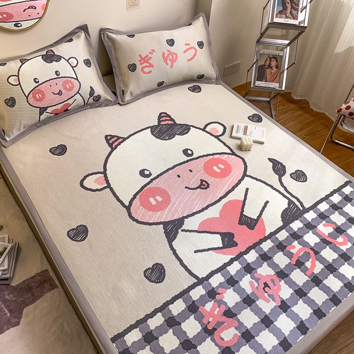 91家纺网 家纺一手货源 找家纺 慕尚家纺2025新款全棉升级宽边大版数码冰丝席凉席 顽皮小牛