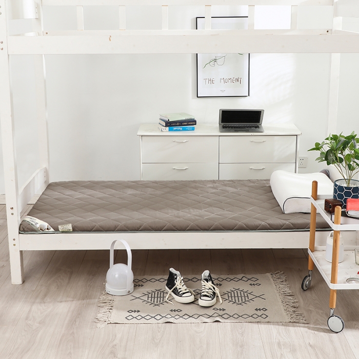 91家纺网 家纺一手货源 找家纺 亿丁点床垫 2021新款全棉大豆纤维小床垫 全棉大豆纤维-灰色