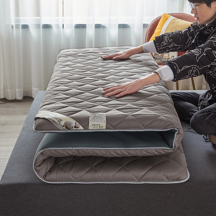 91家纺网 家纺一手货源 找家纺 亿丁点 2021新款全棉大豆纤维大床垫 全棉大豆纤维灰色