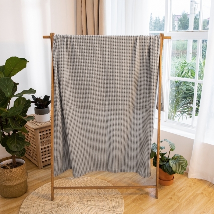 91家纺网 家纺一手货源 找家纺 无印风日式华夫格夏被1.5米2m盖毯四季可用