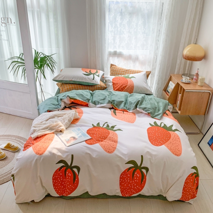 91家纺网 家纺一手货源 找家纺 时年家纺 2021新款13372全棉小可爱四件套 草莓仙子