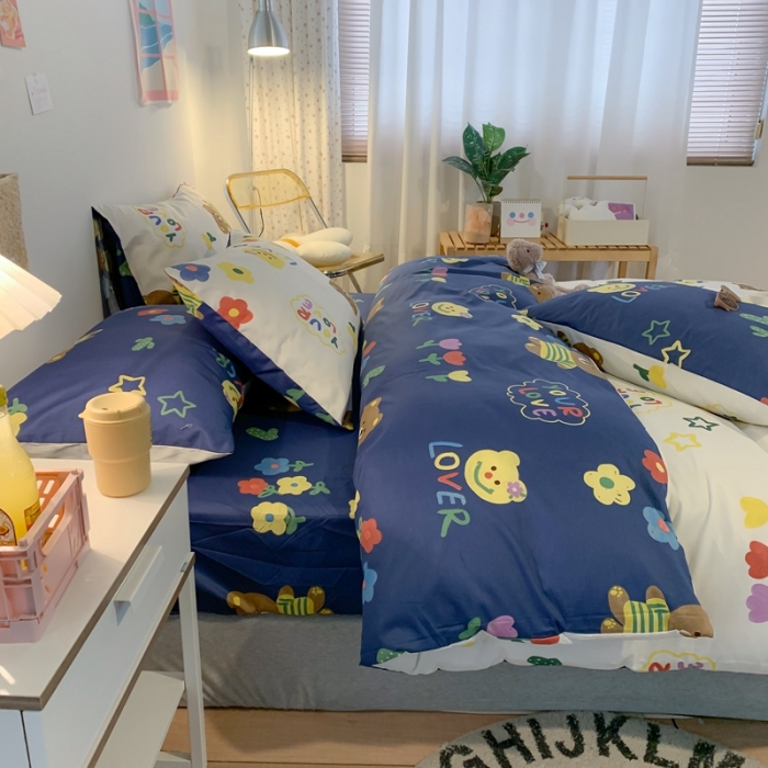 91家纺网 家纺一手货源 找家纺 澳萝拉 2021新款印花全棉四件套 花花熊