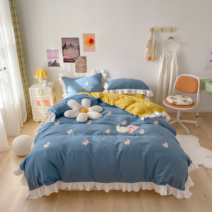 91家纺网 家纺一手货源 找家纺 蓝巢2021新款全棉水洗棉刺绣四件套公主风系列奔跑鸭鸭