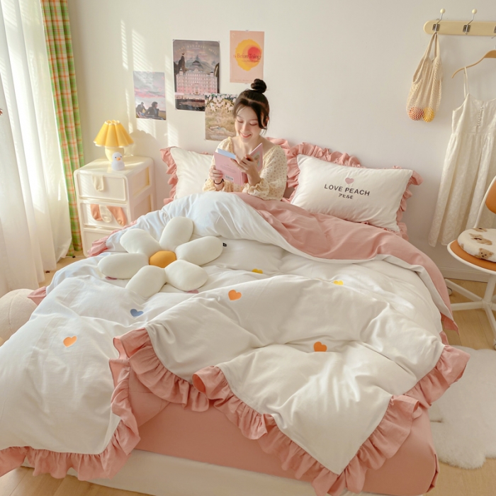 91家纺网 家纺一手货源 找家纺 蓝巢2021新款全棉水洗棉刺绣四件套公主风系列漫天心