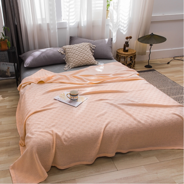 91家纺网 家纺一手货源 找家纺 朴尔2021新款加厚纯色线毯纱布毛巾被素色纯棉肌理线毯-嫩粉