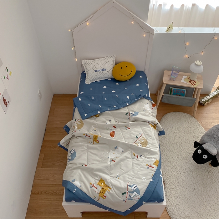 91家纺网 家纺一手货源 找家纺 莱福仕家坊 2021新款纯棉A类卡通夏被-小床 动物世界