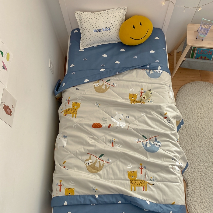 91家纺网 家纺一手货源 找家纺 莱福仕家坊 2021新款纯棉A类卡通夏被-小床 动物世界