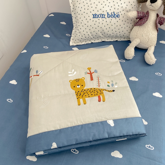 91家纺网 家纺一手货源 找家纺 莱福仕家坊 2021新款纯棉A类卡通夏被-小床 动物世界