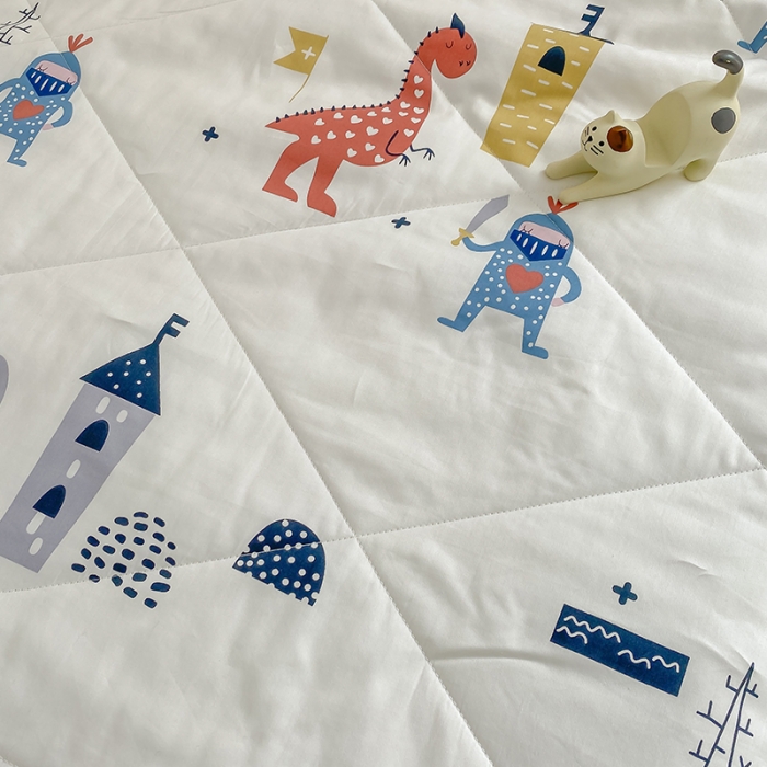 91家纺网 家纺一手货源 找家纺 莱福仕家坊 2021新款纯棉A类卡通夏被-小床 守卫城堡