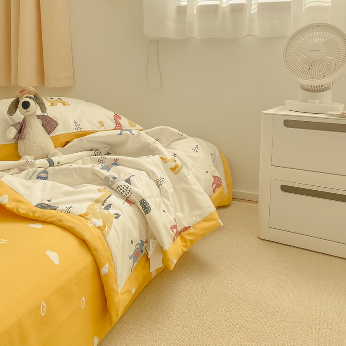 91家纺网 家纺一手货源 找家纺 莱福仕家纺 2021新款纯棉A类卡通夏被-大床 守卫城堡