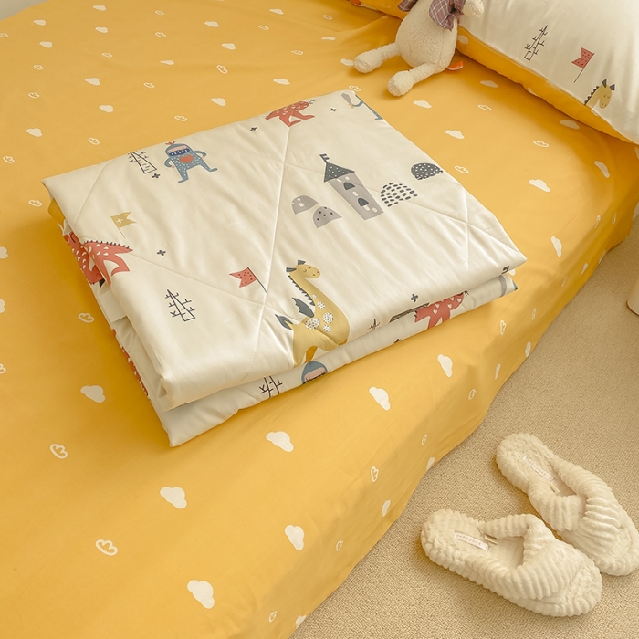 91家纺网 家纺一手货源 找家纺 莱福仕家纺 2021新款纯棉A类卡通夏被-大床 守卫城堡