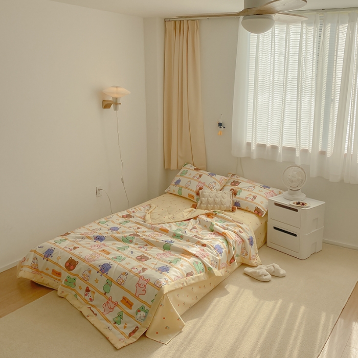 91家纺网 家纺一手货源 找家纺 莱福仕家纺 2021新款纯棉A类卡通夏被-大床 童话乐园