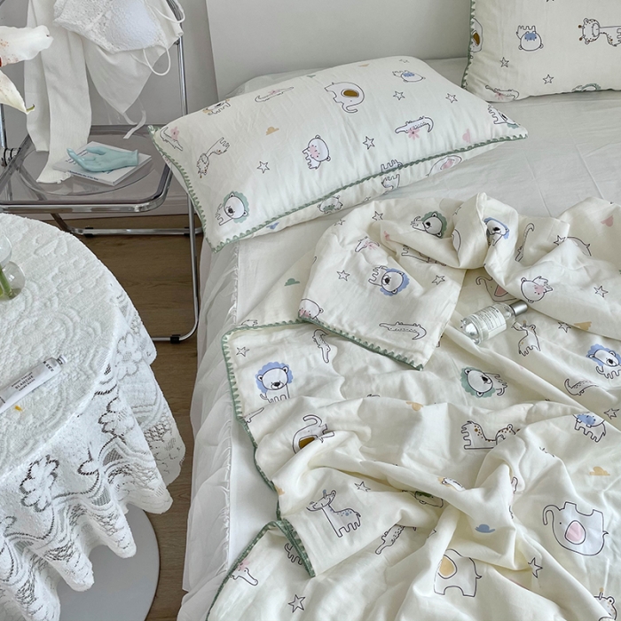 91家纺网 家纺一手货源 找家纺 洋铭区 2021新款双层纱夏被 翻糖小象