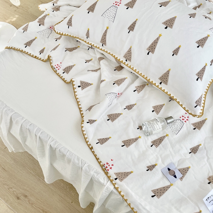 91家纺网 家纺一手货源 找家纺 洋铭区 2021新款双层纱夏被 奶油小树