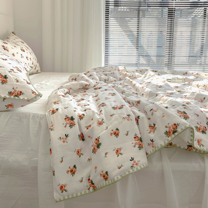 91家纺网 家纺一手货源 找家纺 洋铭区 2021新款双层纱夏被 碎花情人