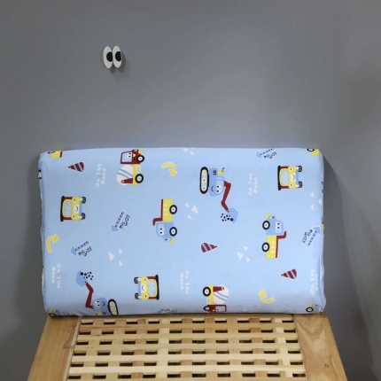 91家纺网 家纺一手货源 找家纺 2021年新款泰国天然儿童乳胶枕 学生乳胶枕头含枕套