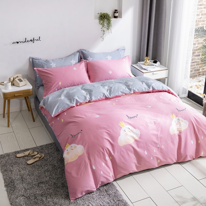 91家纺网 家纺一手货源 找家纺 星期三 2021新款卡通系列全棉13372四件套（加老板微信有会员价） 依云-粉