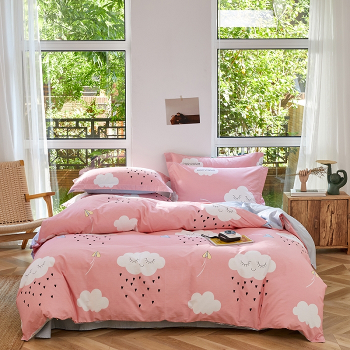 91家纺网 家纺一手货源 找家纺 星期三 2021新款卡通系列全棉13372四件套（加老板微信有会员价） 云朵心间