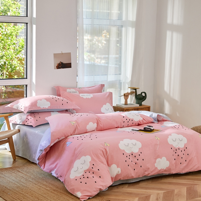 91家纺网 家纺一手货源 找家纺 星期三 2021新款卡通系列全棉13372四件套（加老板微信有会员价） 云朵心间